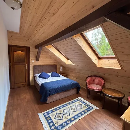 Ostoja Sawica Apartment *